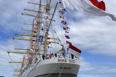 ...sogar die Bima Suci (Schulschiff) war aus Indonesien angereist und machte echt Eindruck!