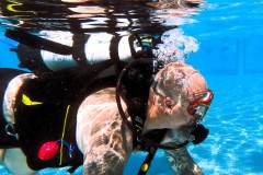 Noch besser natürlich: UNTER WASSER