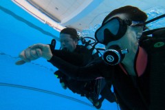 Auch diese Beiden wollen fit für´s Urlaubstauchen werden