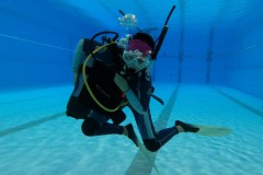 Das leidige An- und Ablegen der Ausrüstung ist ebenfalls meisterbar...