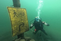 OWD-bestanden - Glückwunsch!!! Aber an den UW-Zeichen müssen wir noch arbeiten  😂