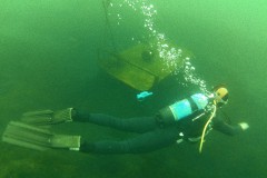 irgentwie findet man immer was UNTER WASSER